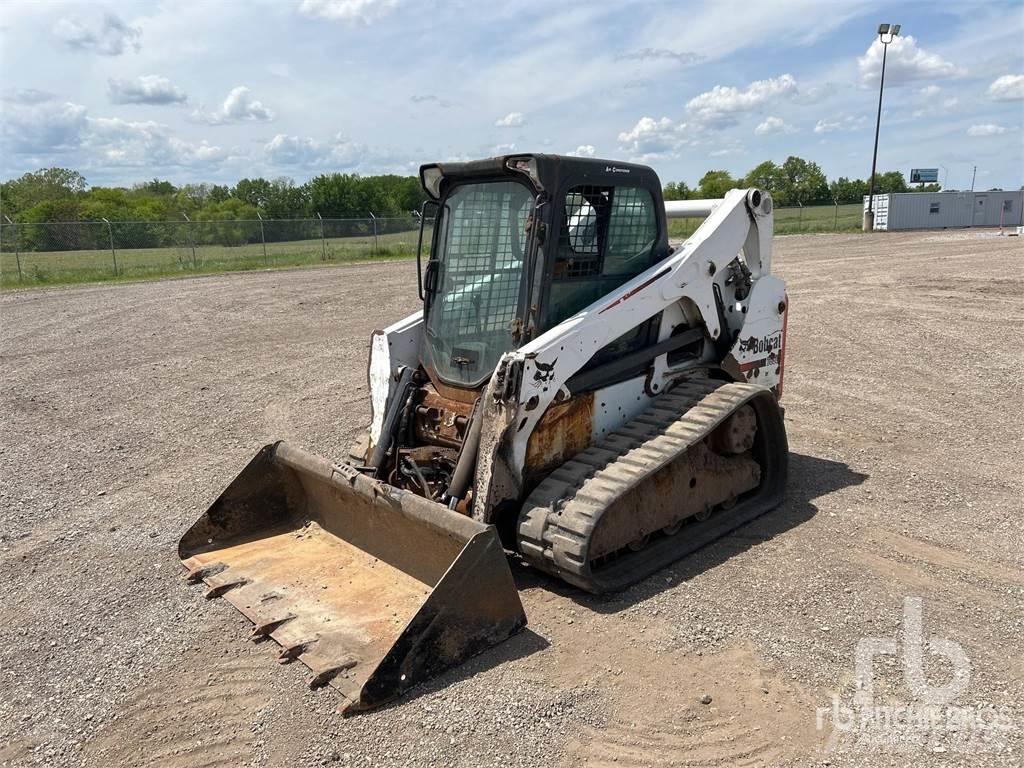 Bobcat T650 Krautuvai su šoniniu pasukimu