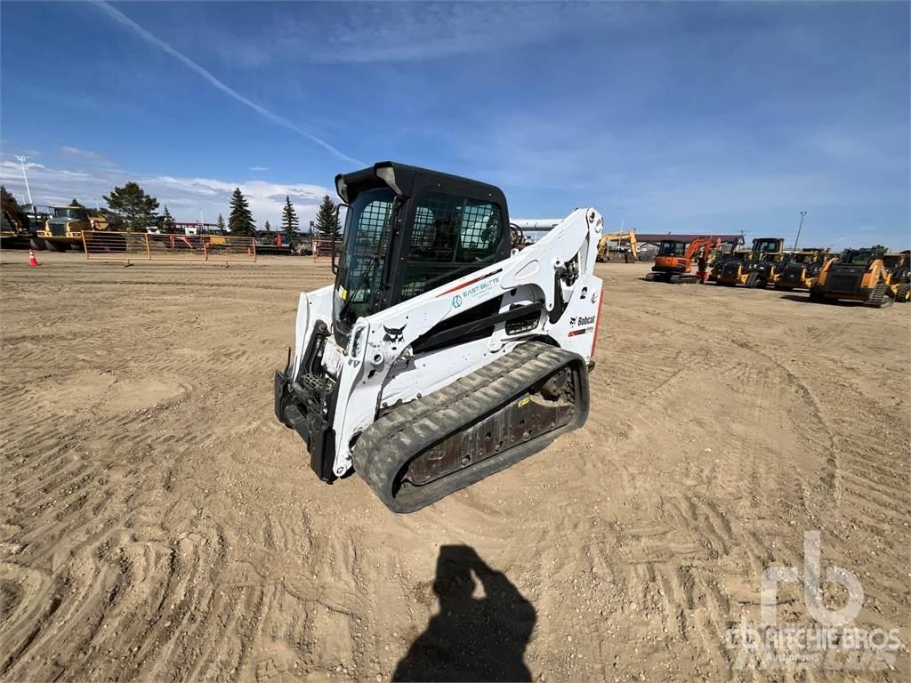 Bobcat T750 Krautuvai su šoniniu pasukimu