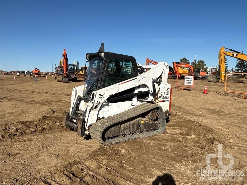 Bobcat T770 Krautuvai su šoniniu pasukimu