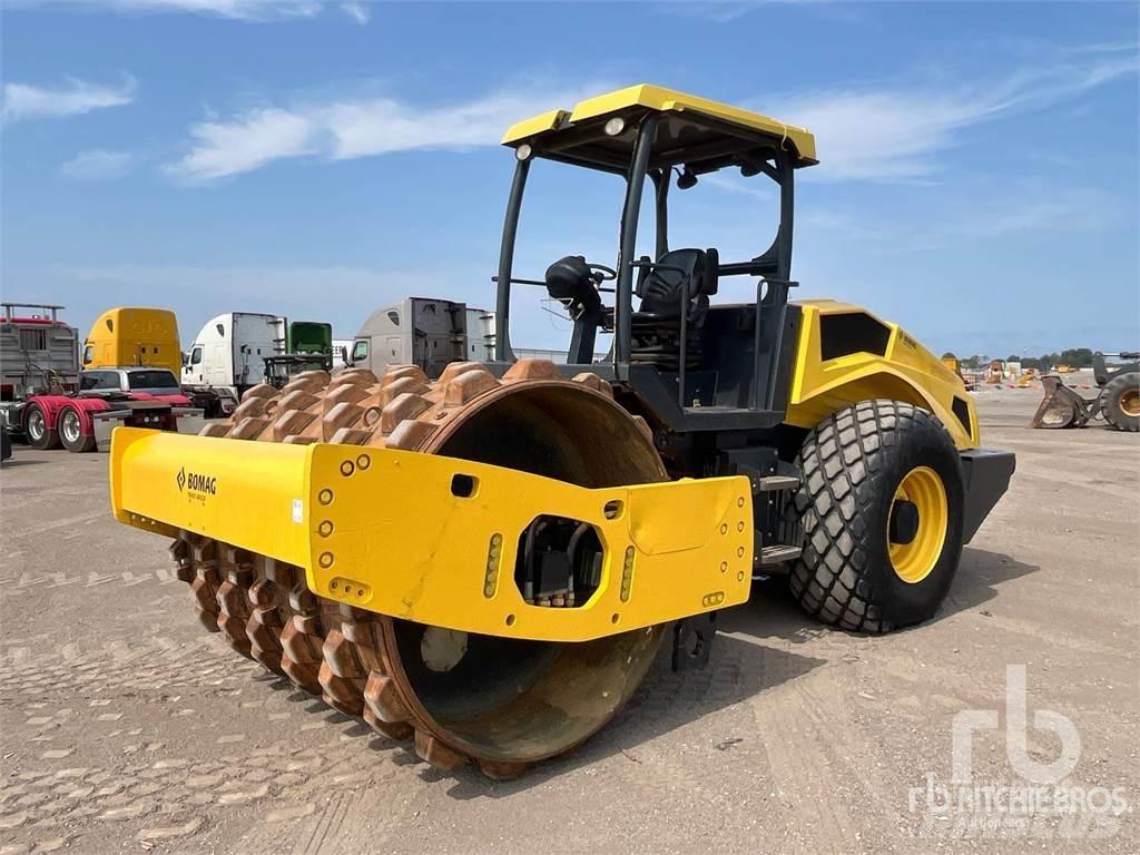 Bomag BW211D-5 Atliekų presai