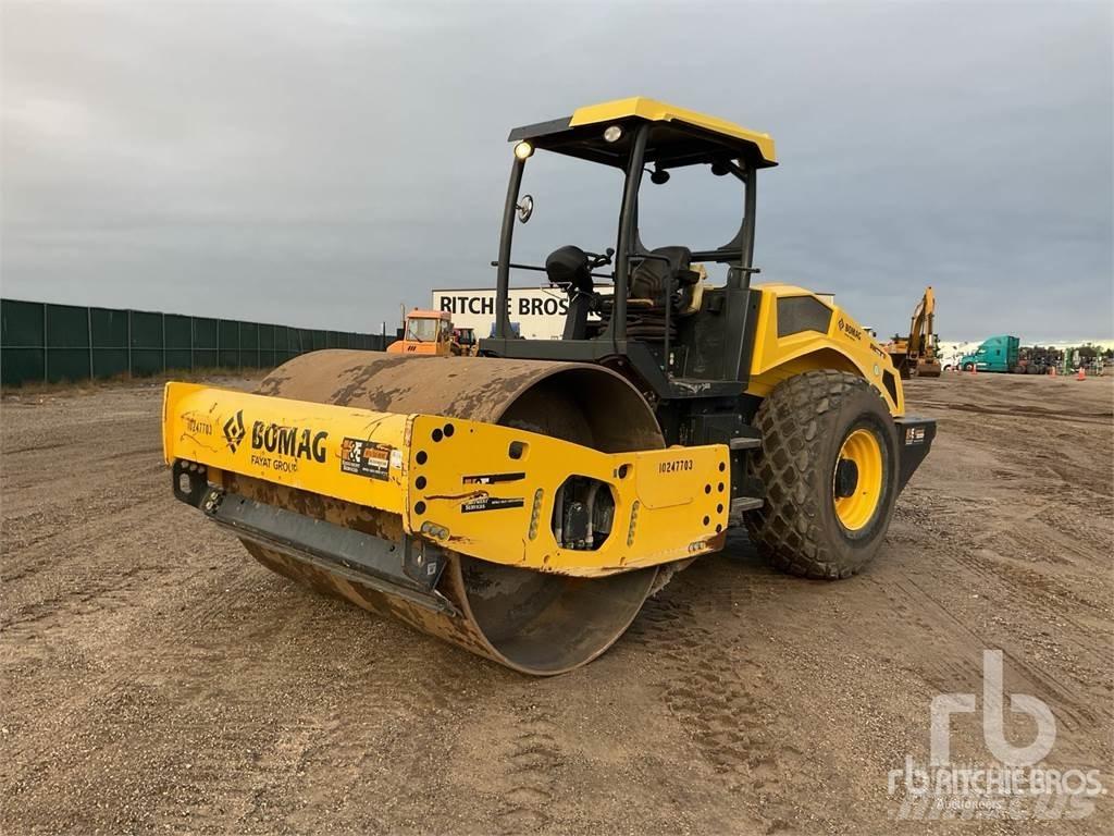 Bomag BW211D-5 Gruntiniai volai