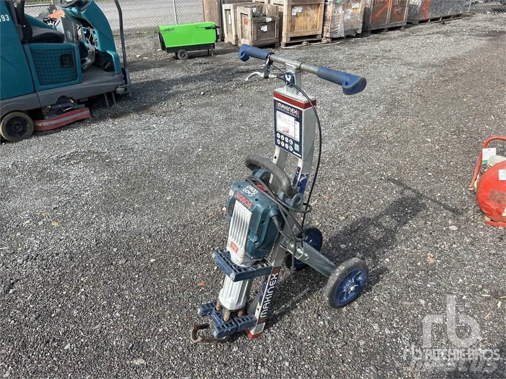 Bosch 11335 Statyba - Kita