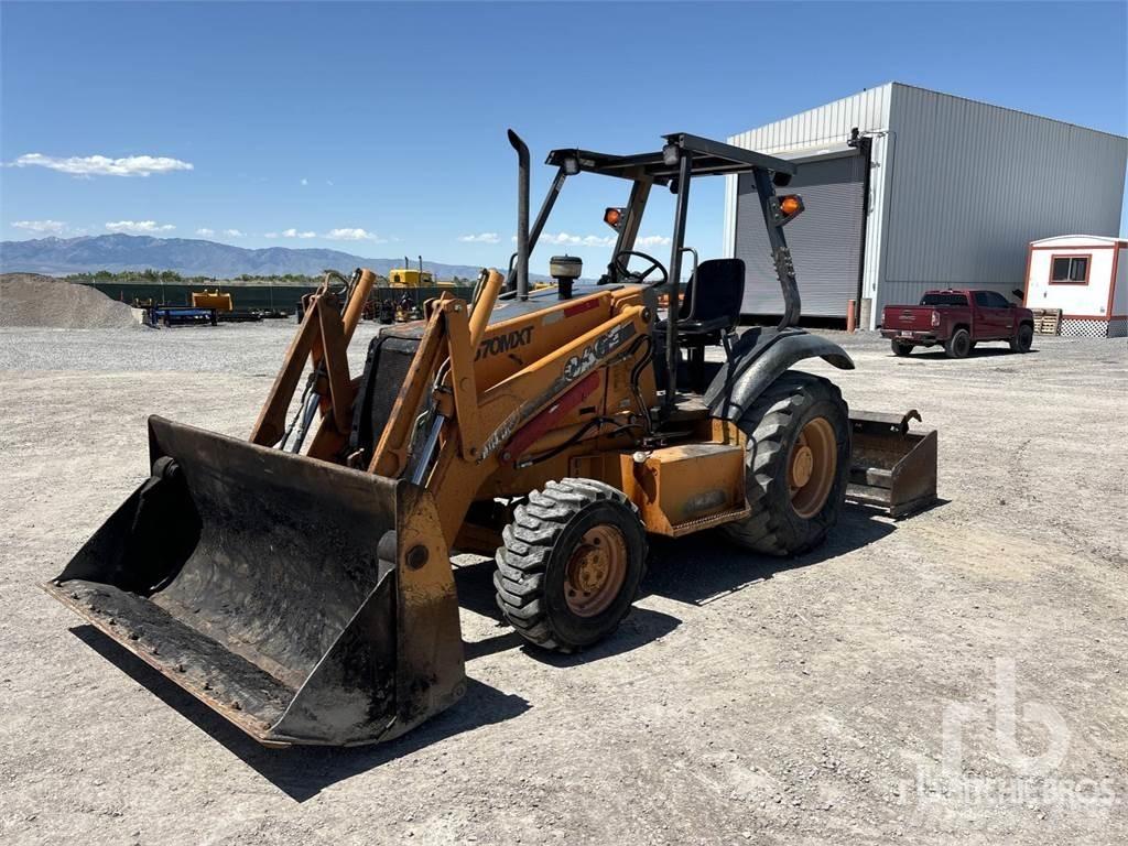 CASE 570MXT Ekskavatoriniai krautuvai