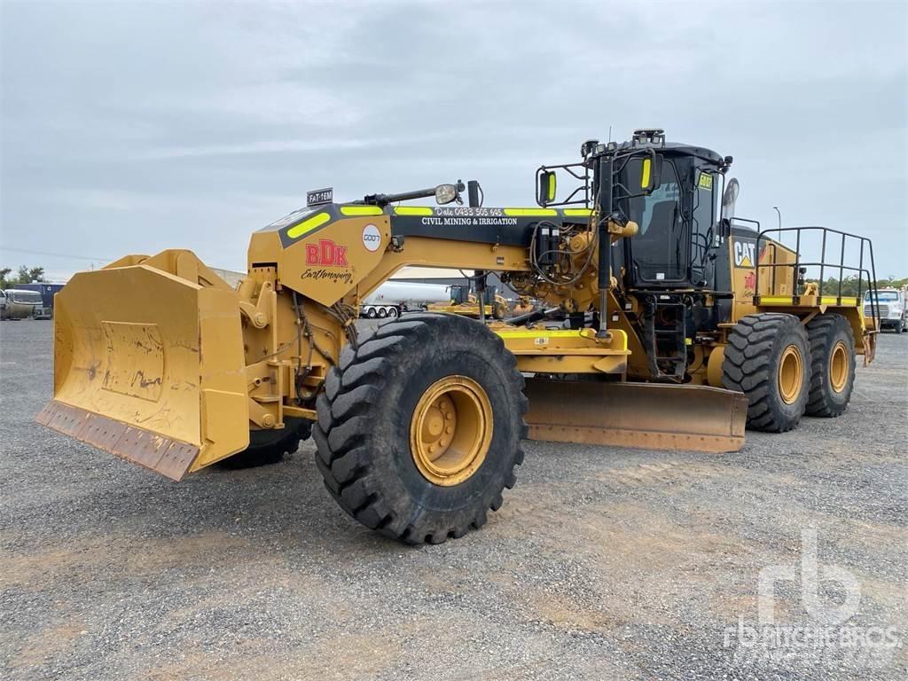 CAT 16M Greideriai