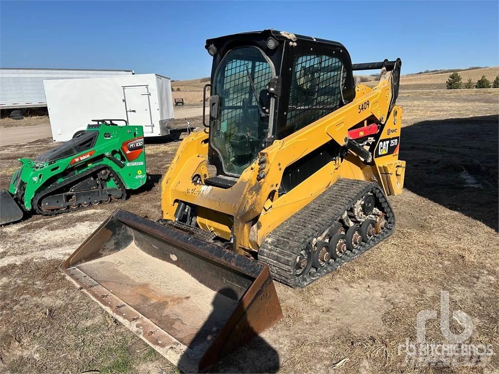 CAT 257D Krautuvai su šoniniu pasukimu