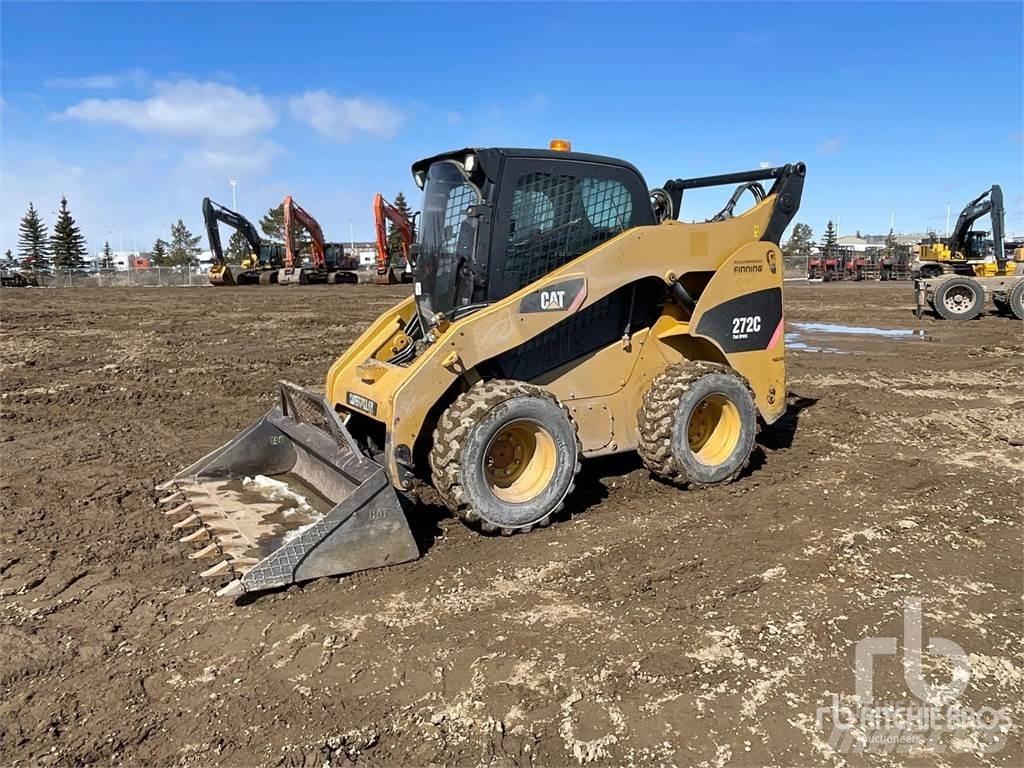 CAT 272C Krautuvai su šoniniu pasukimu