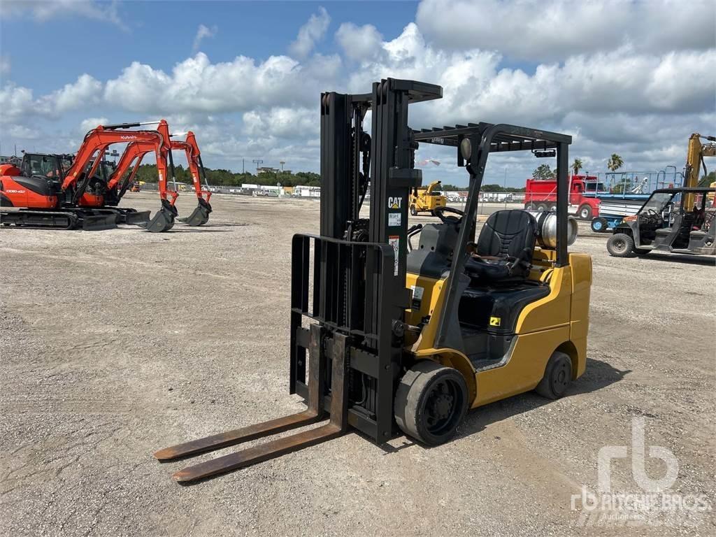 CAT 2C6000 Dyzeliniai krautuvai