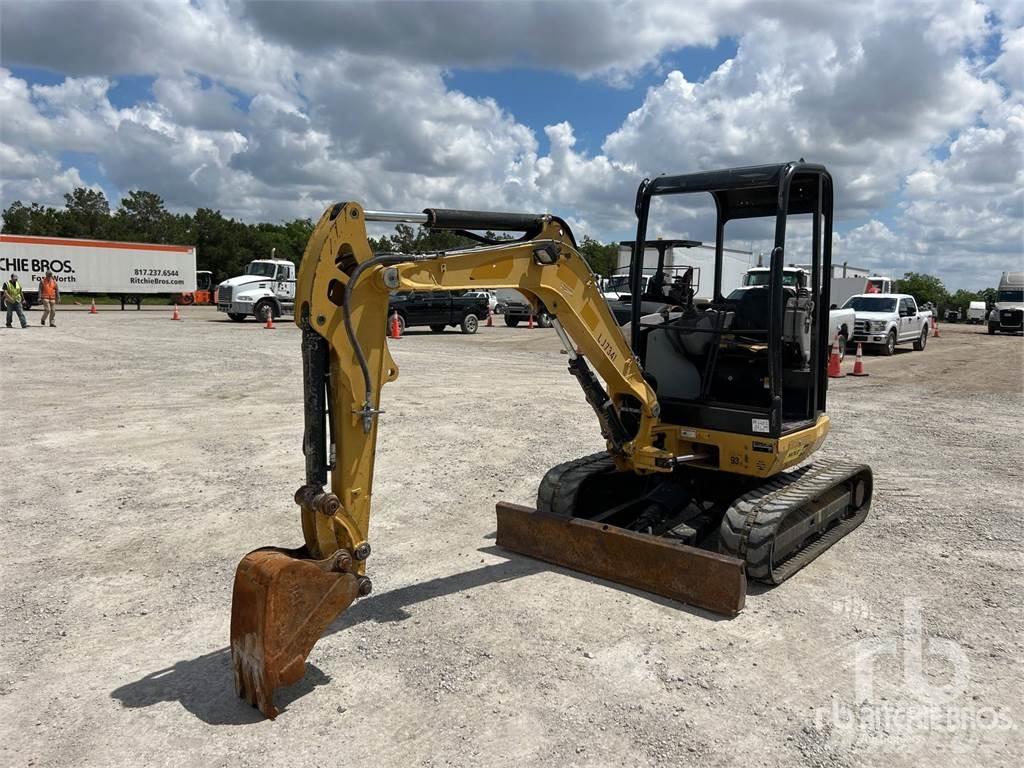 CAT 302.7DCR Mini ekskavatoriai < 7 t