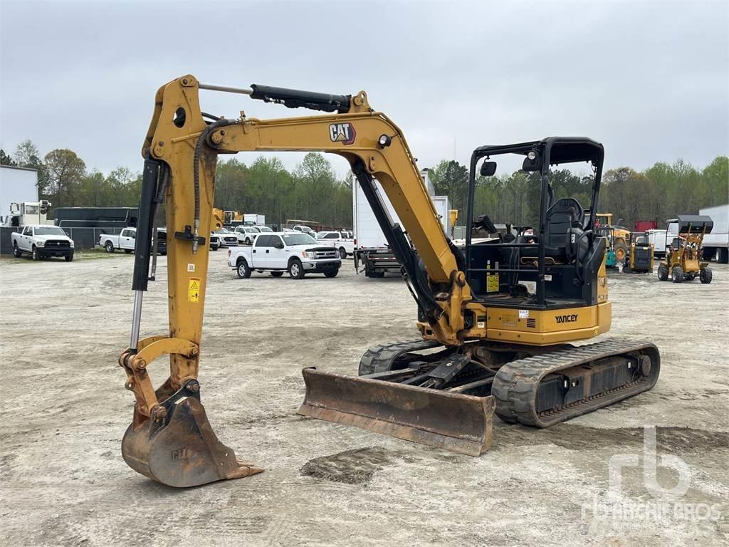 CAT 305CR Vidutinės galios ekskavatoriai 7-12 t