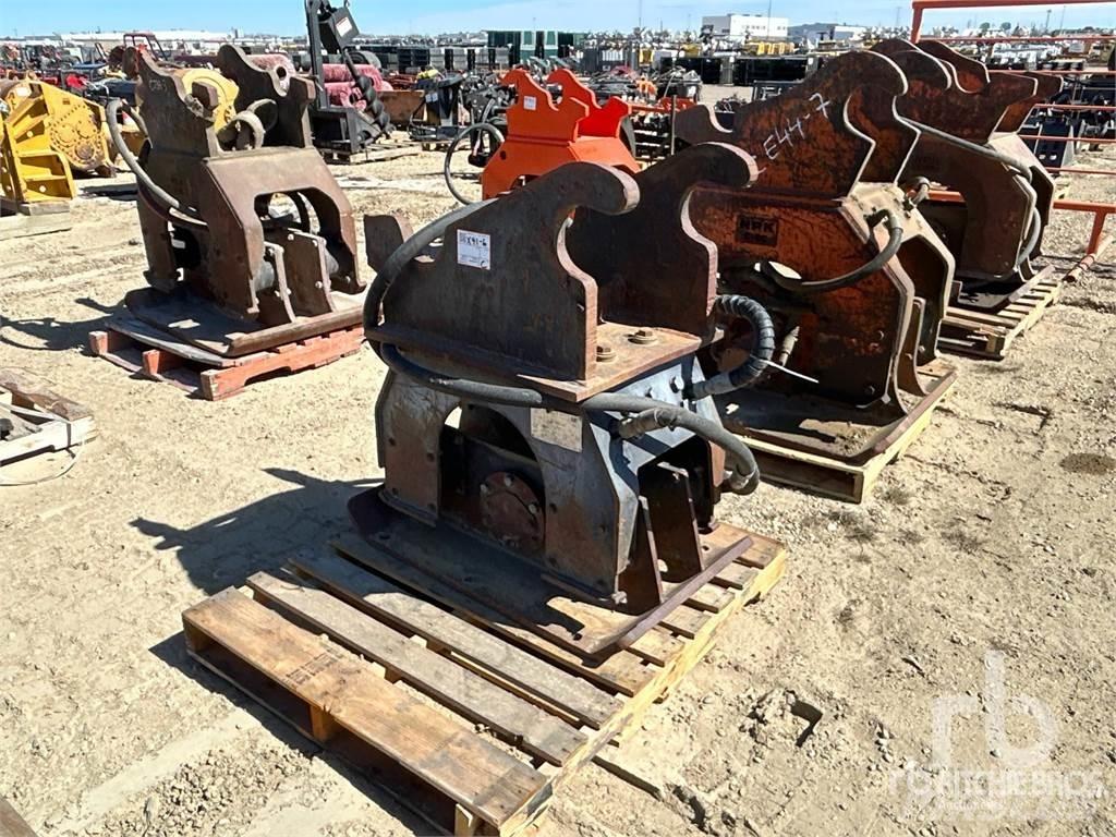 CAT 410 Vibratoriai