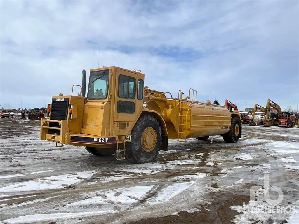 CAT 621F Vandens sunkvežimiai