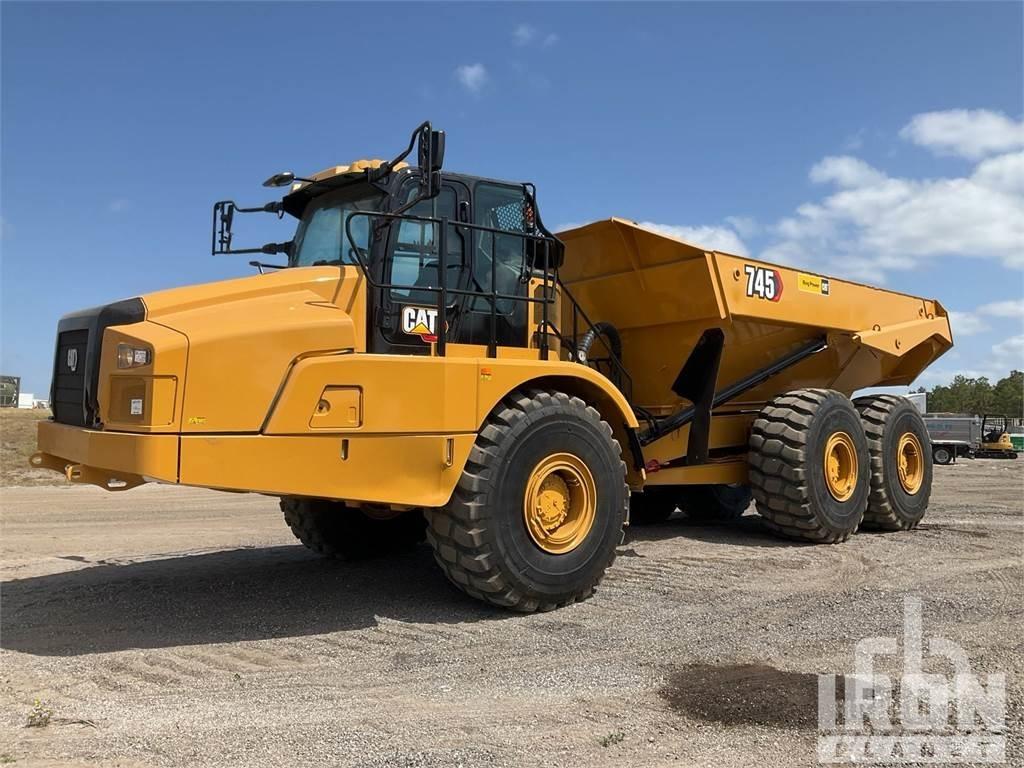 CAT 745 Karjeriniai savivarčiai