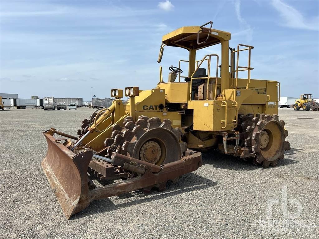CAT 815B Atliekų presai