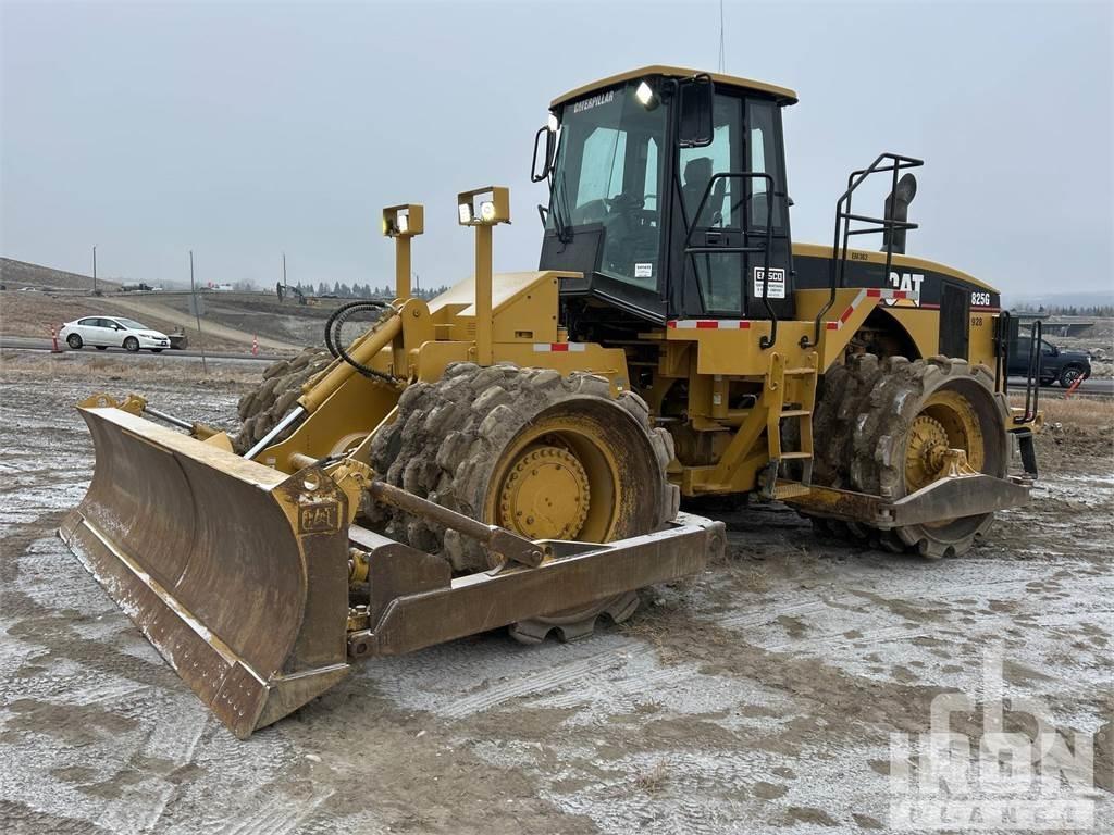 CAT 825G Atliekų presai