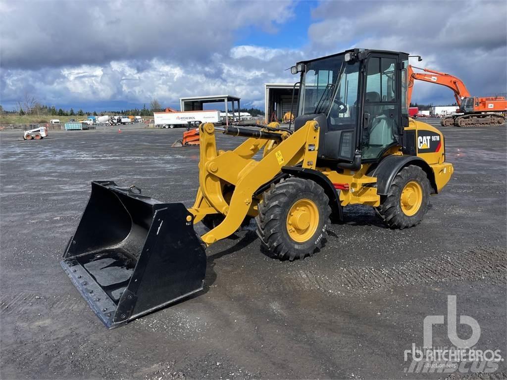 CAT 907M Naudoti ratiniai krautuvai