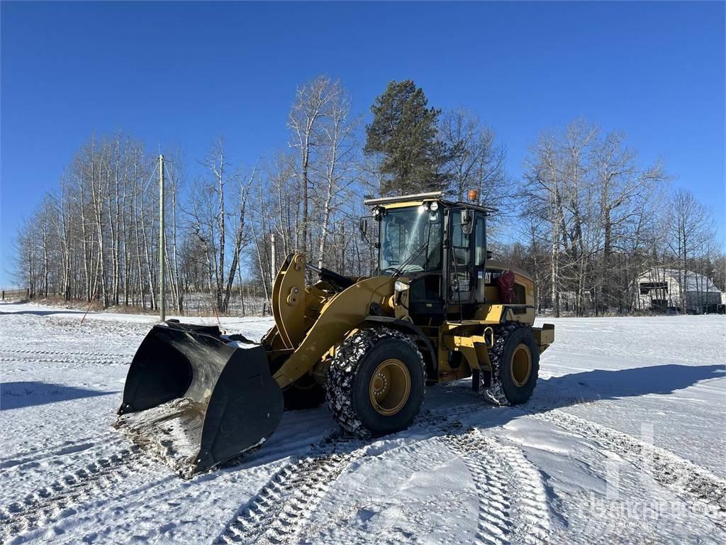 CAT 924K Naudoti ratiniai krautuvai