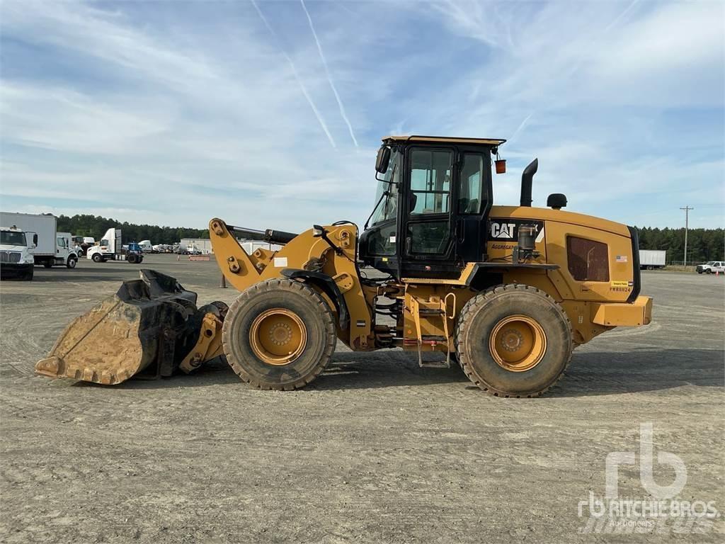 CAT 924K Naudoti ratiniai krautuvai