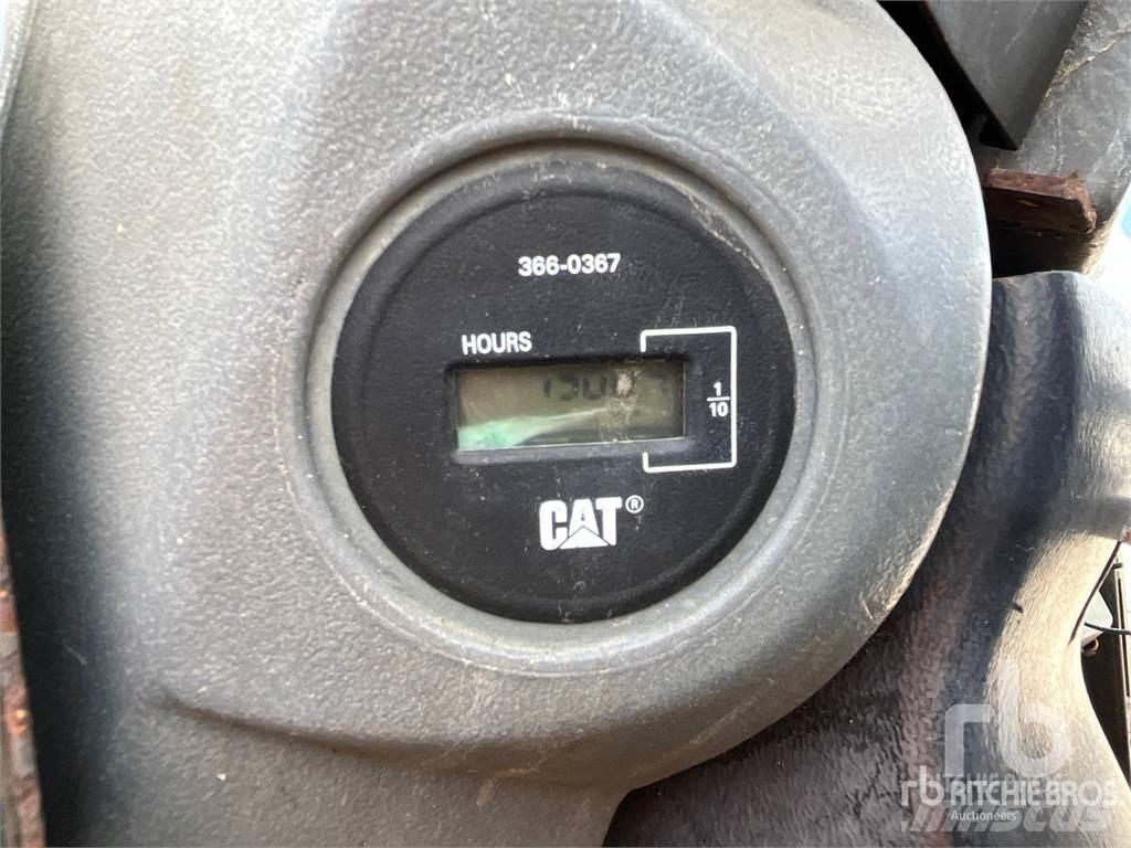 CAT 928G Naudoti ratiniai krautuvai