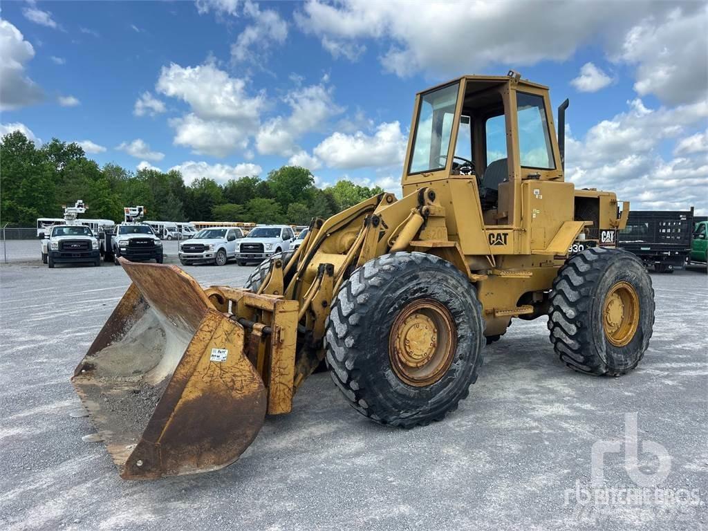 CAT 930 Naudoti ratiniai krautuvai