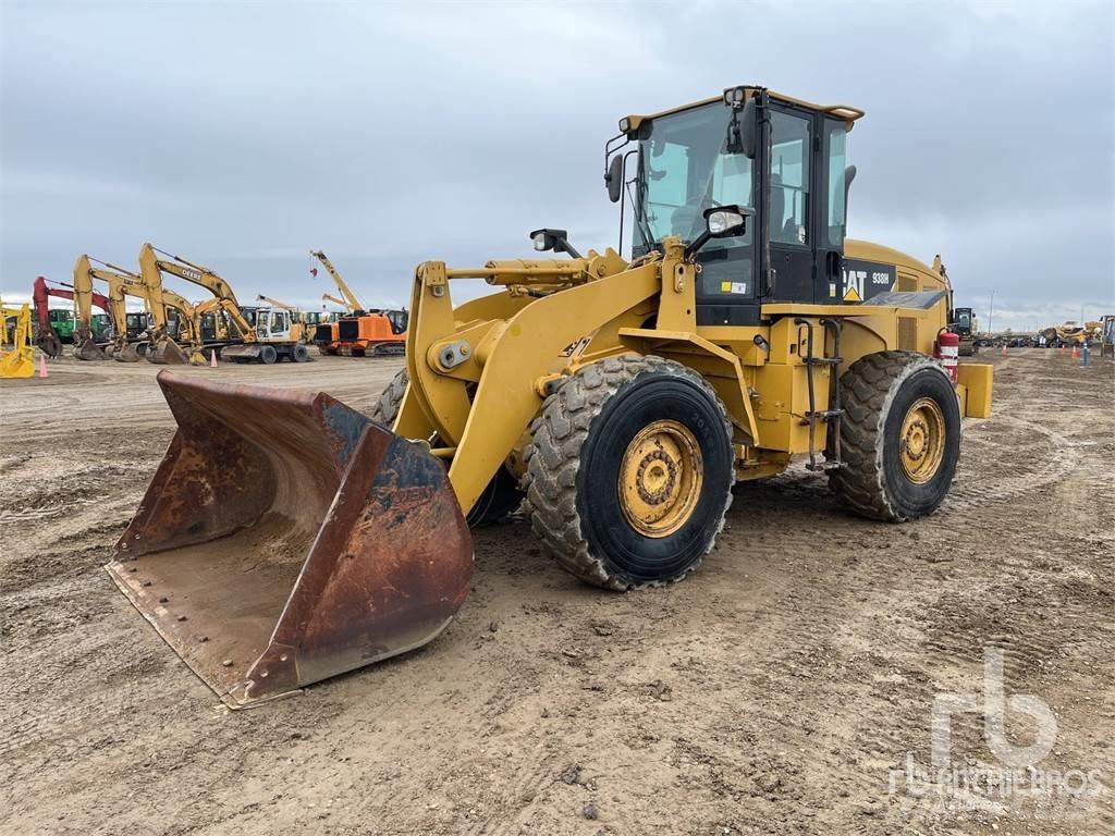 CAT 938H Naudoti ratiniai krautuvai