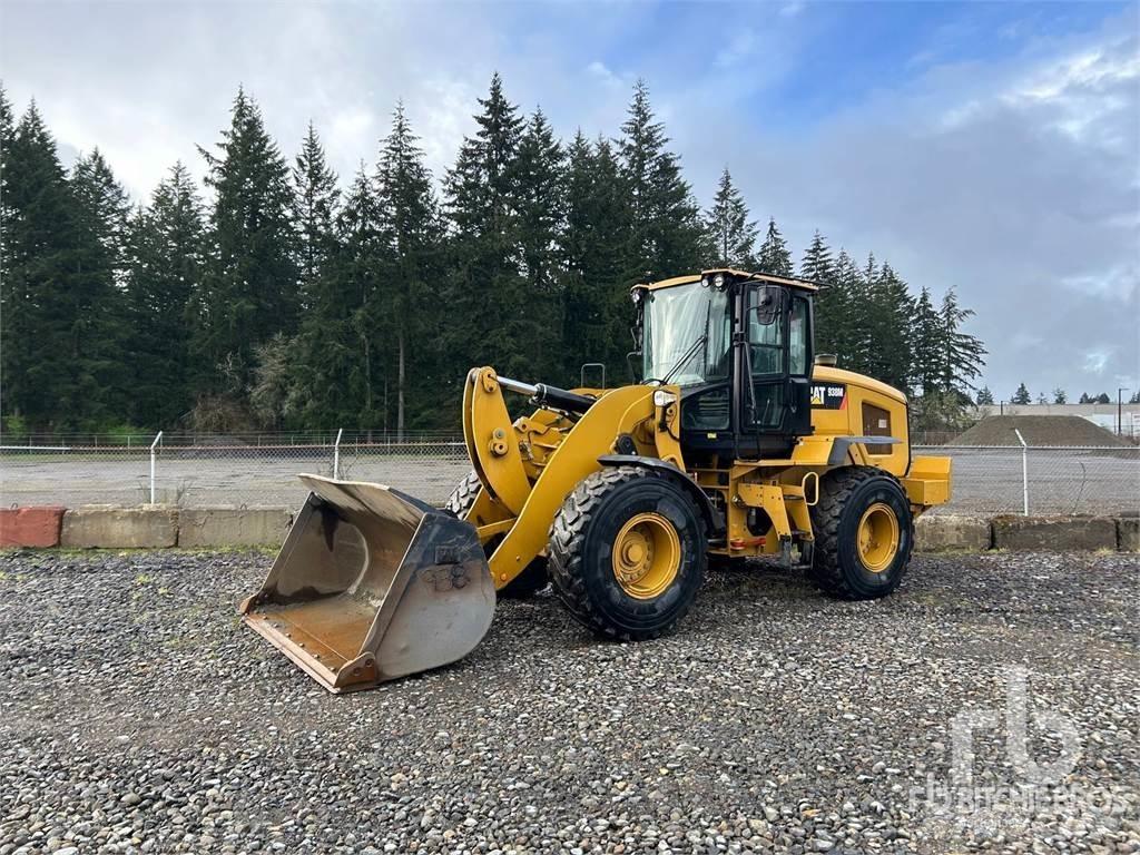CAT 938M Naudoti ratiniai krautuvai