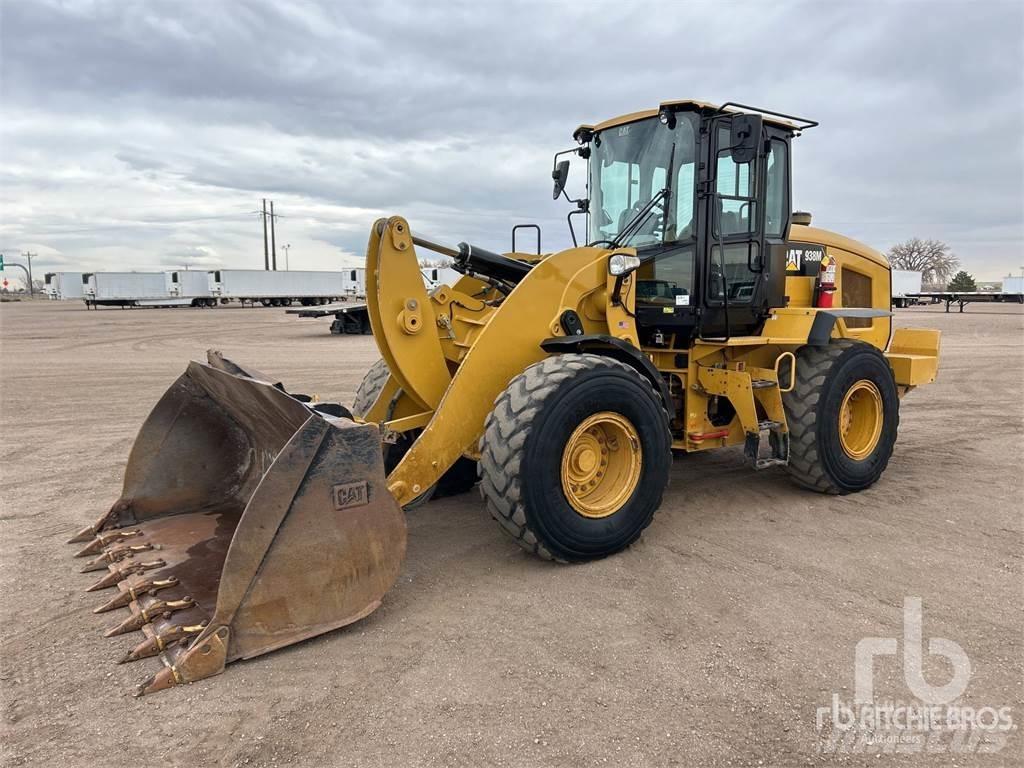 CAT 938M Naudoti ratiniai krautuvai