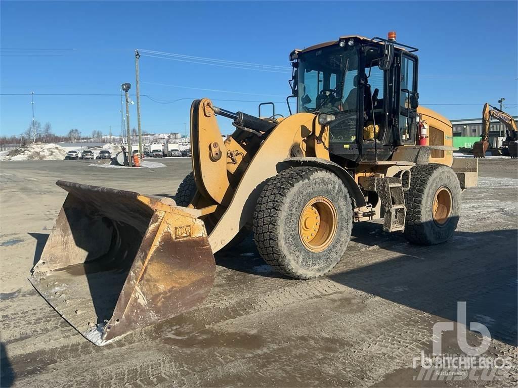 CAT 938M Naudoti ratiniai krautuvai