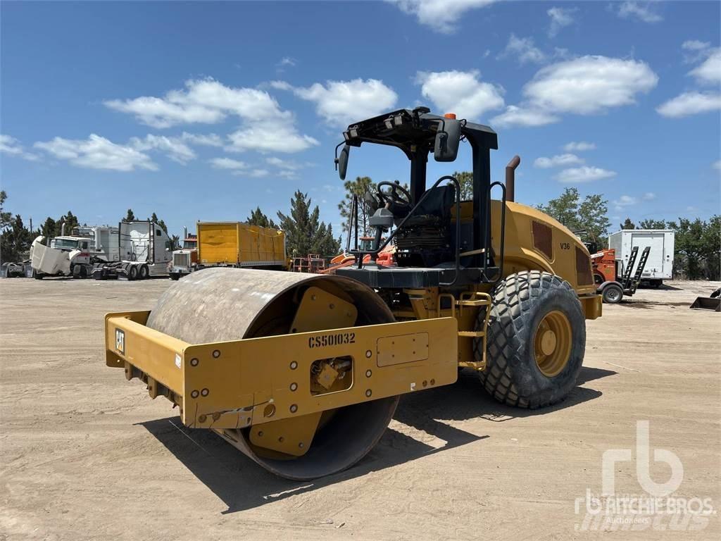 CAT CS54B Gruntiniai volai