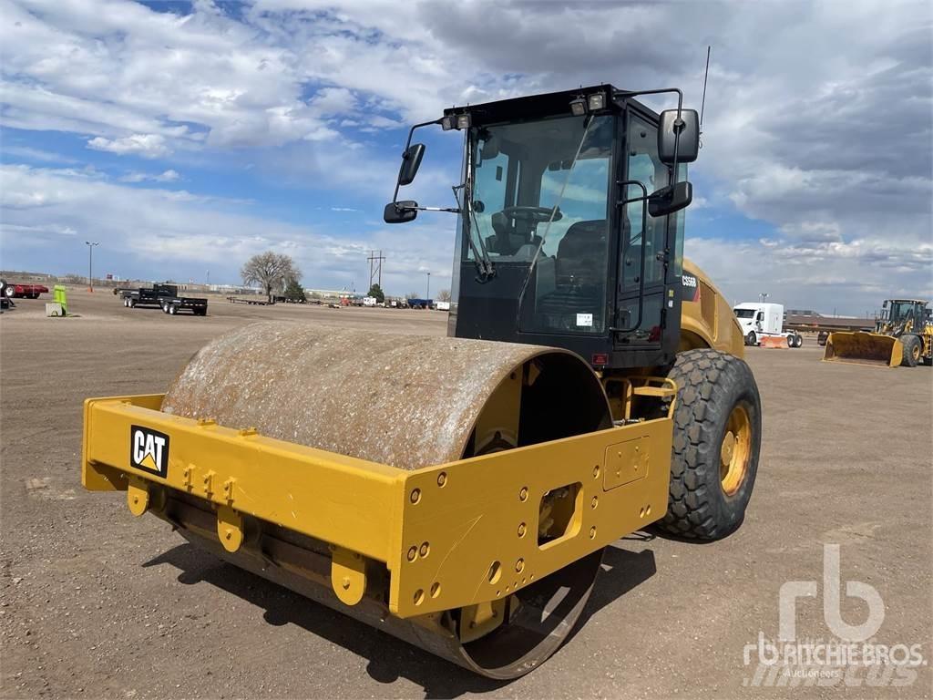 CAT CS56B Gruntiniai volai