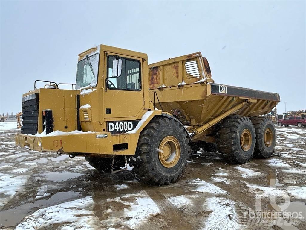 CAT D400D Karjeriniai savivarčiai