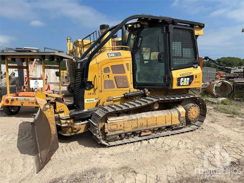 CAT D4K2XL Vikšriniai buldozeriai