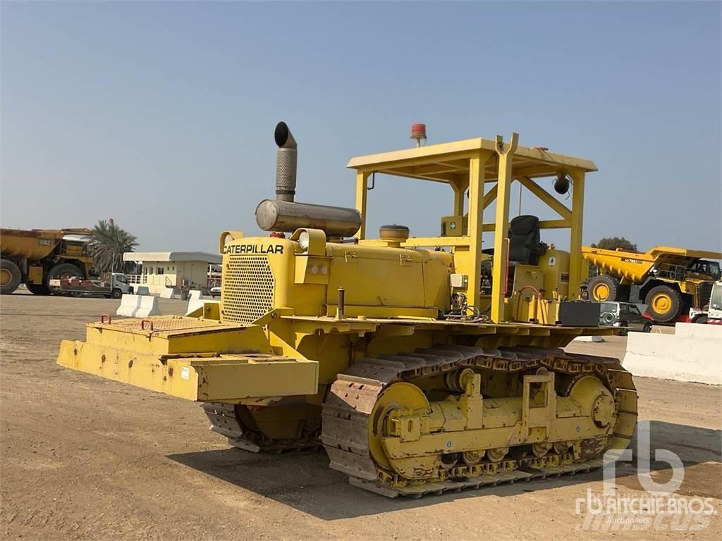 CAT D6C vamzdžių klotuvų buldozeriai