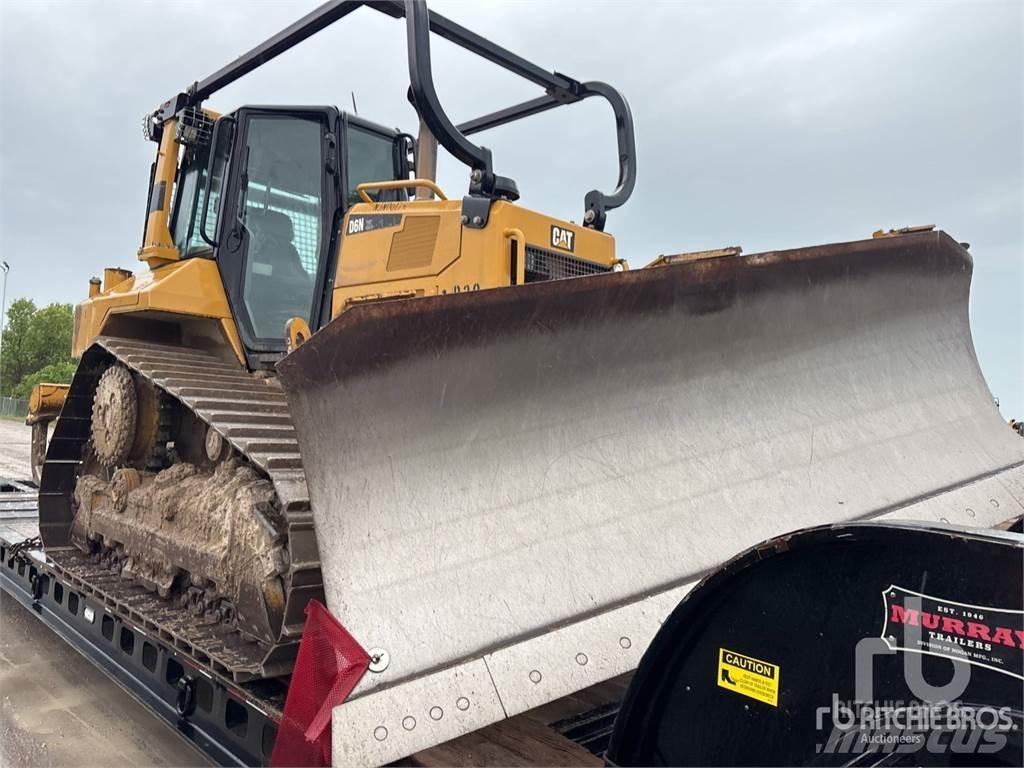 CAT D6N XL Vikšriniai buldozeriai