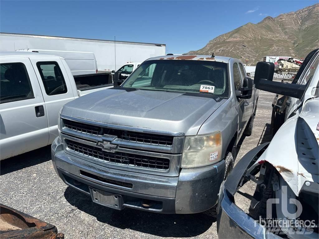 Chevrolet 2500 Pikapai / Bortiniai sunkvežimiai
