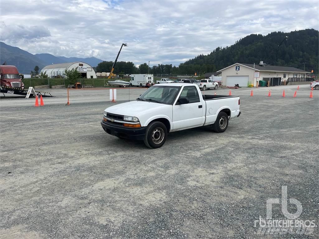 Chevrolet S-10 Pikapai / Bortiniai sunkvežimiai