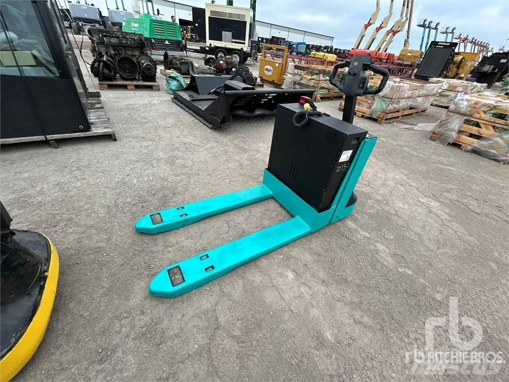 Clark WPX46 Padėklų stelažai