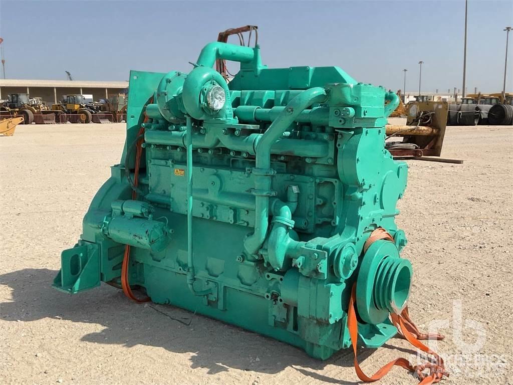 Cummins KT19 Varikliai