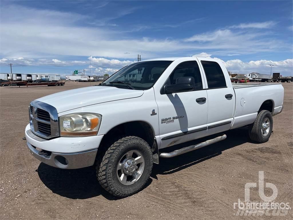 Dodge 3500 Pikapai / Bortiniai sunkvežimiai
