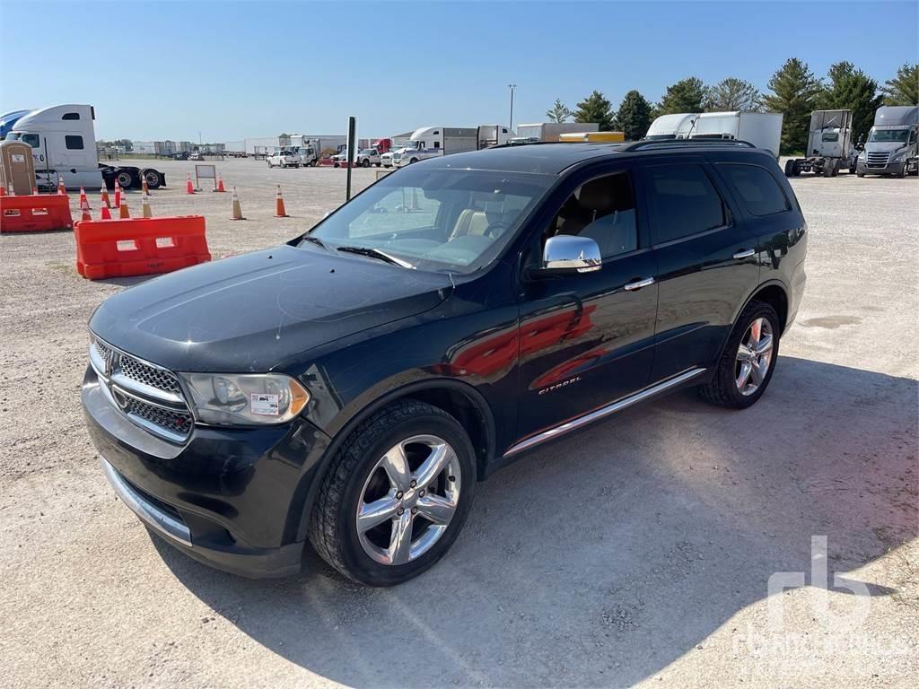 Dodge DURANGO Pikapai / Bortiniai sunkvežimiai