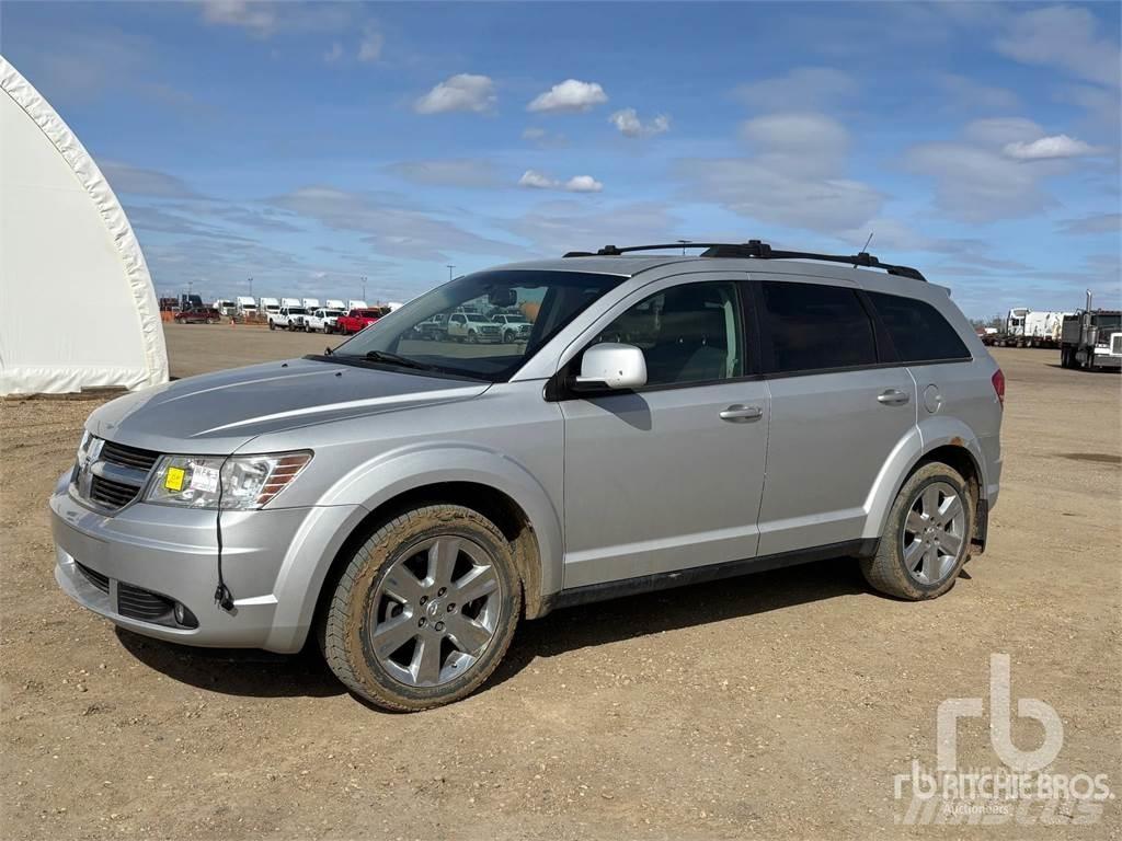 Dodge JOURNEY Pikapai / Bortiniai sunkvežimiai