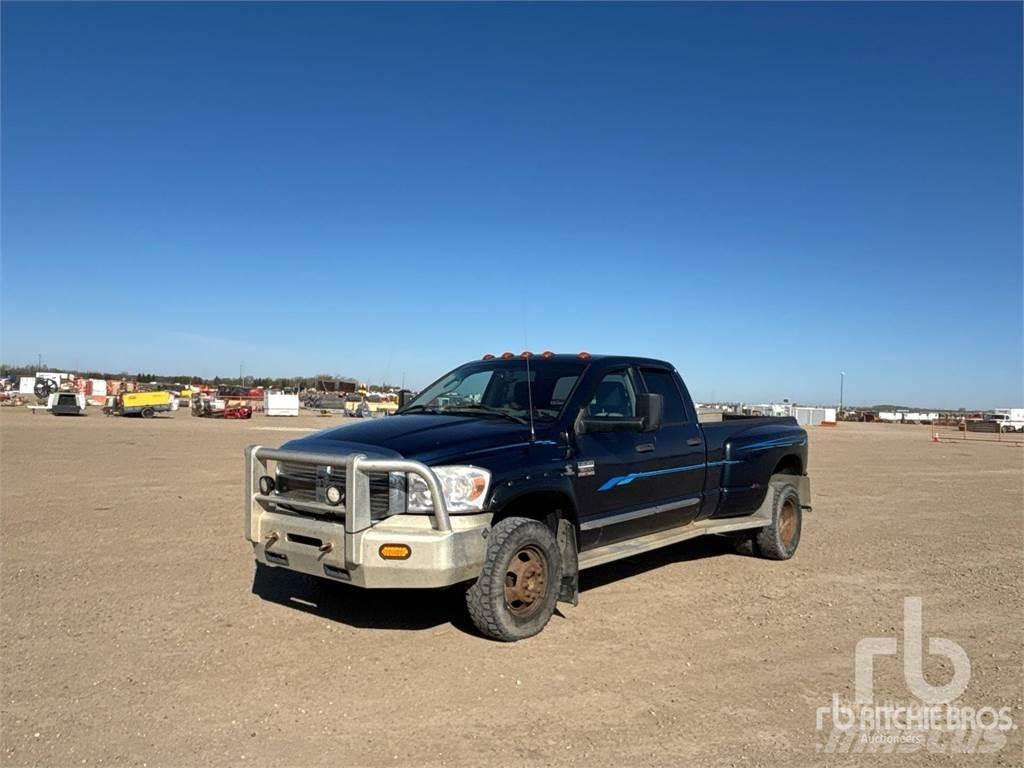 Dodge RAM 3500 Pikapai / Bortiniai sunkvežimiai