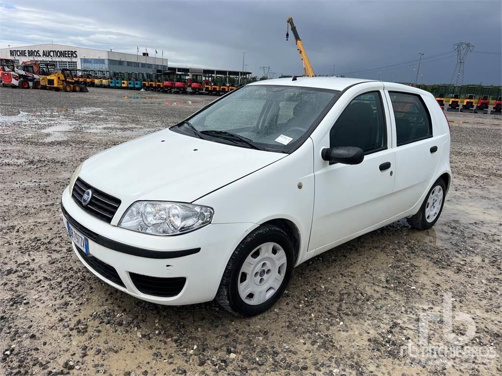 Fiat PUNTO Lengvieji automobiliai