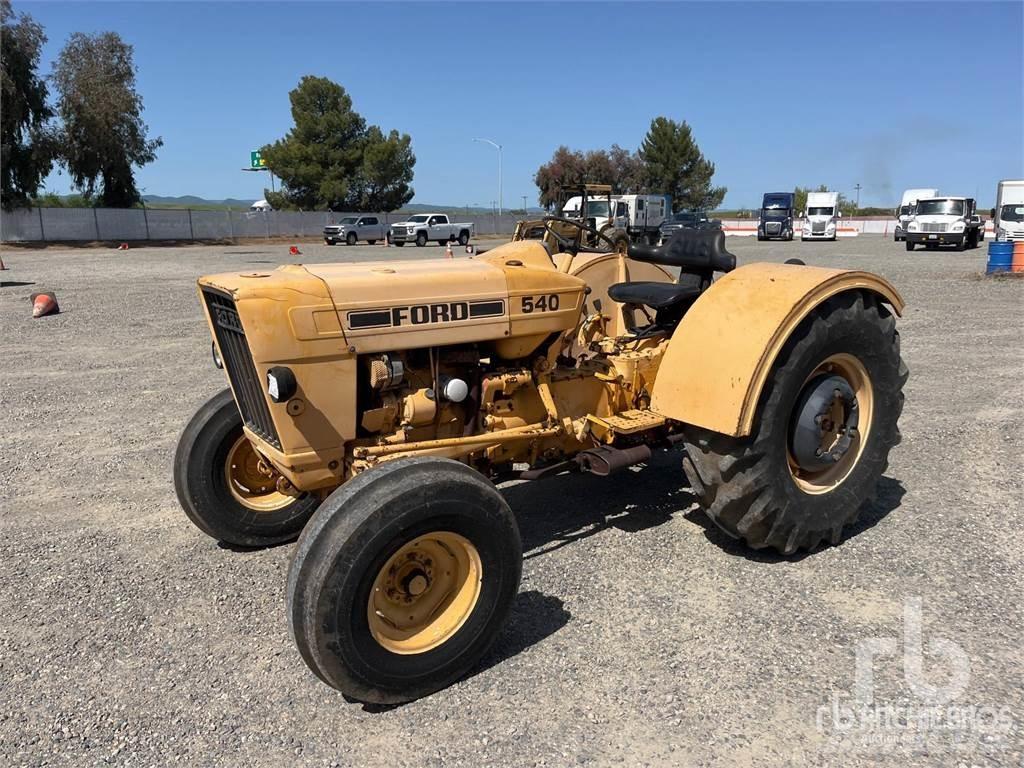 Ford 540 Naudoti kompaktiški traktoriai