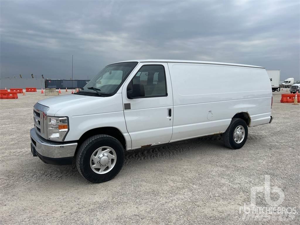 Ford E250 Vilkikai šaldytuvai