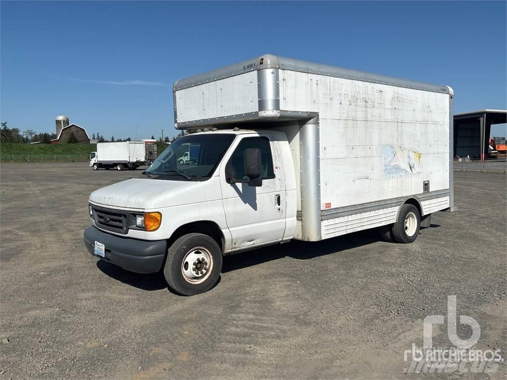 Ford E450 Krovininiai furgonai