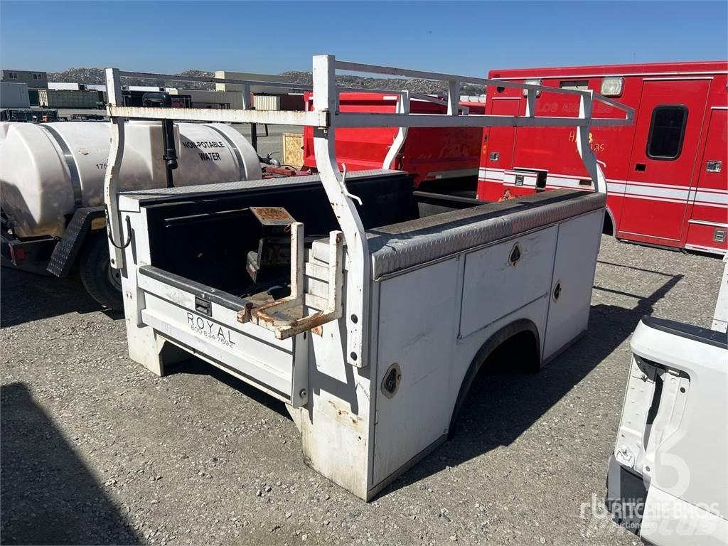 Ford Electric Transportas - Kita