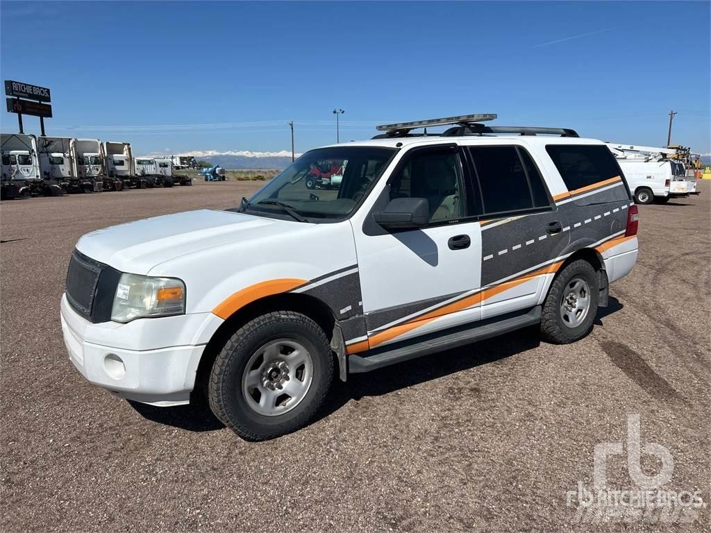 Ford EXPEDITION Pikapai / Bortiniai sunkvežimiai