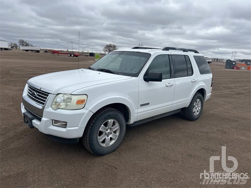 Ford EXPLORER Pikapai / Bortiniai sunkvežimiai