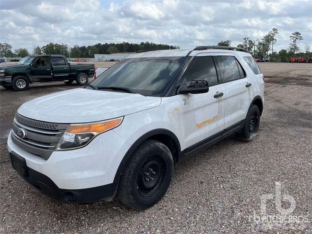 Ford EXPLORER Pikapai / Bortiniai sunkvežimiai