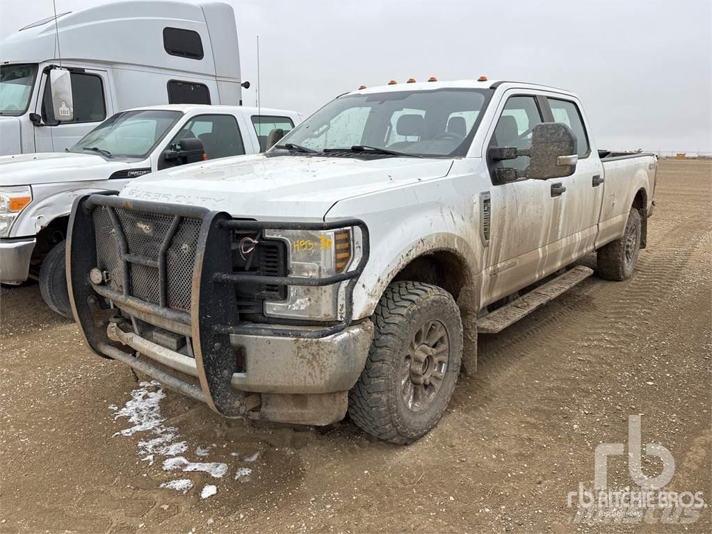 Ford F-250 Pikapai / Bortiniai sunkvežimiai